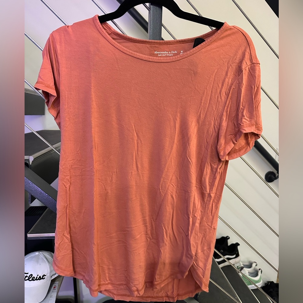 Abercrombie Rust Soft Drapey Shirt Size M